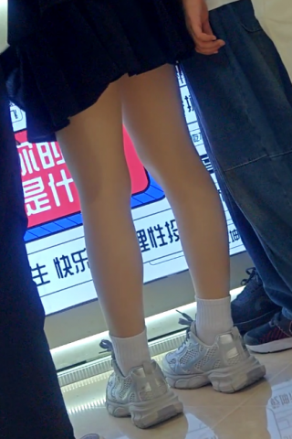 4k街拍黑丝肉丝合集